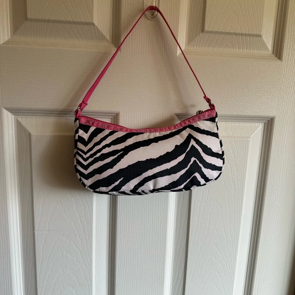 NWT Lesportsac Lulu Zebra Stripe - Picture 2 of 4